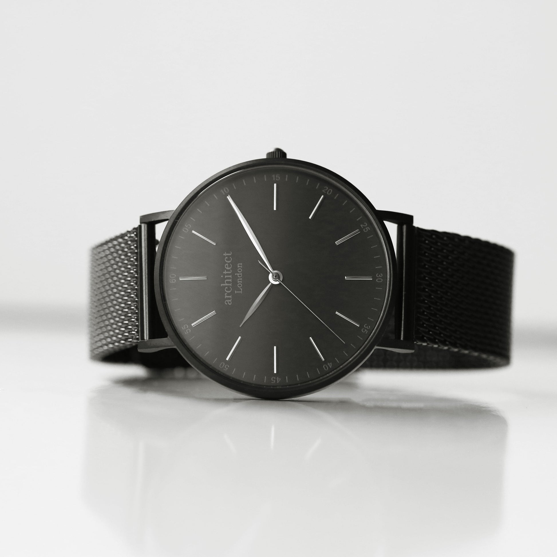 Personalized Men's Watches - Men's Minimalist Engraved Watch In Pitch Black Mesh 