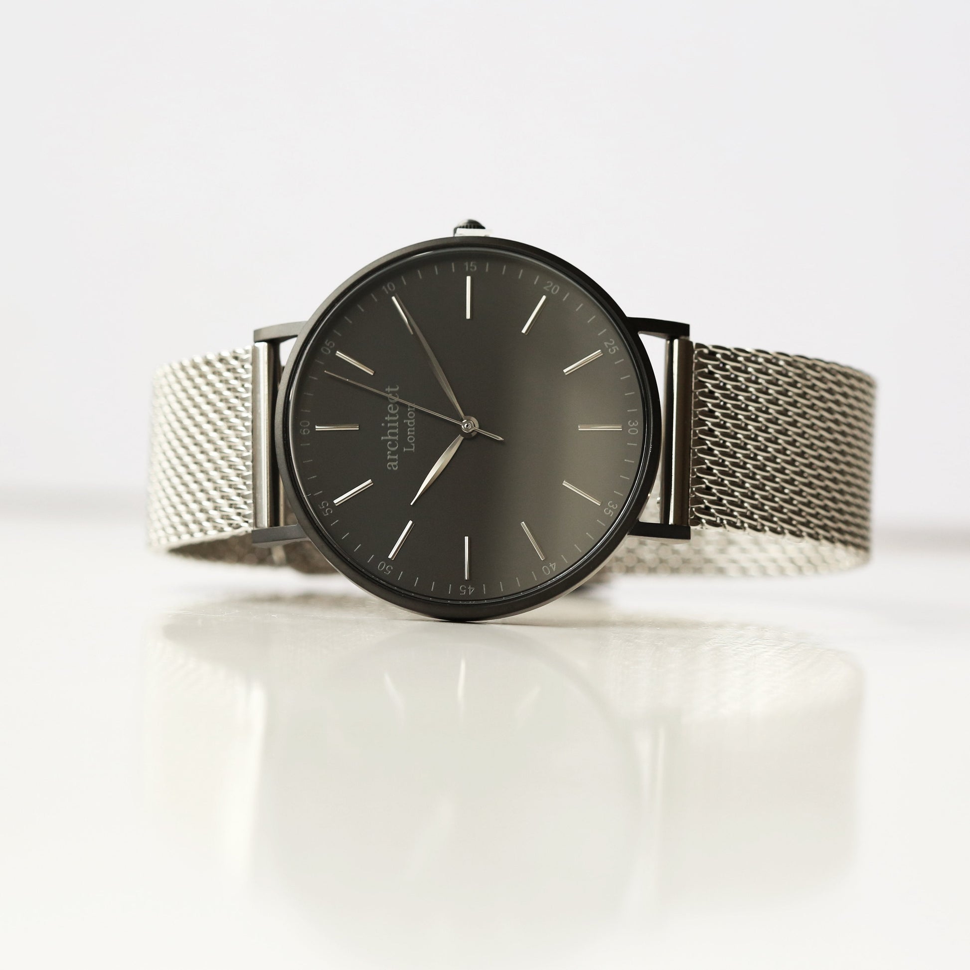 Personalized Men's Watches - Men's Minimalist Engraved Watch In Steel Silver Mesh 