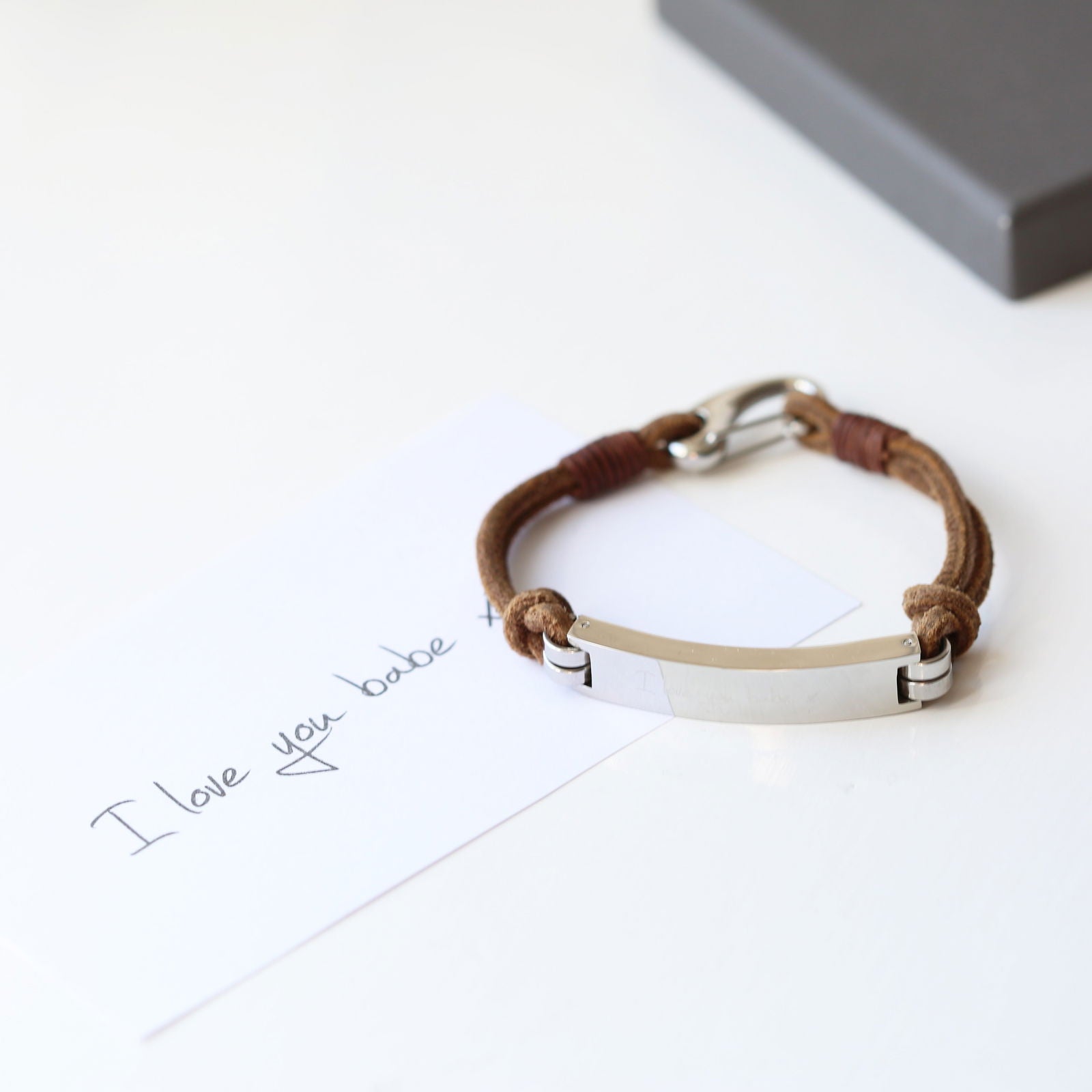 Men's Leather Tan Bracelet - Lovesakes