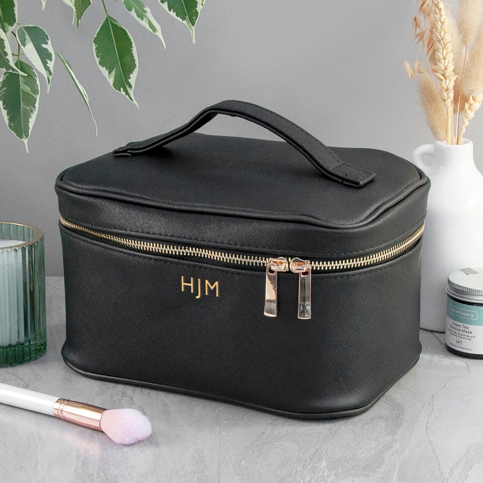 Monogrammed Leatherette Vanity Case - Lovesakes