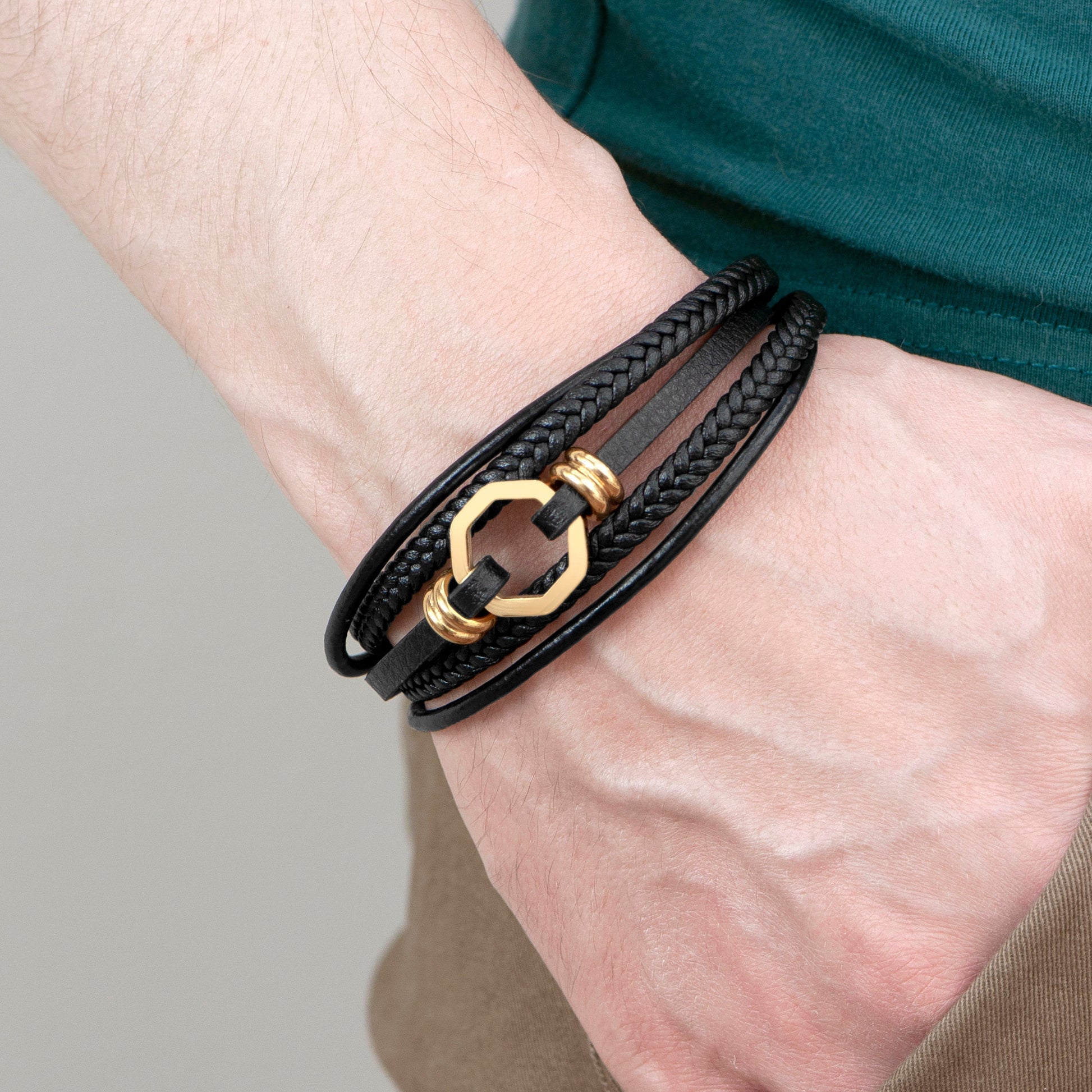Personalized Men's Bracelets - Personalized Men's Mayfair Leather Bracelet in Gold 