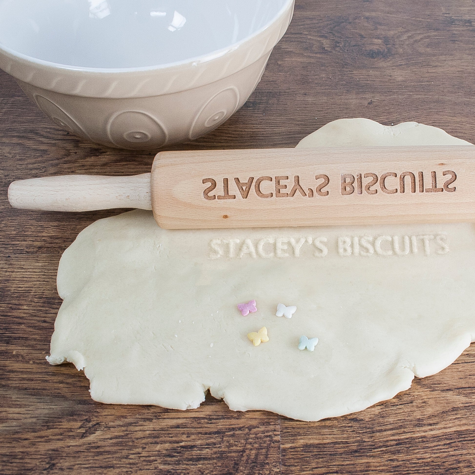 Personalised Wooden Rolling Pin - Lovesakes