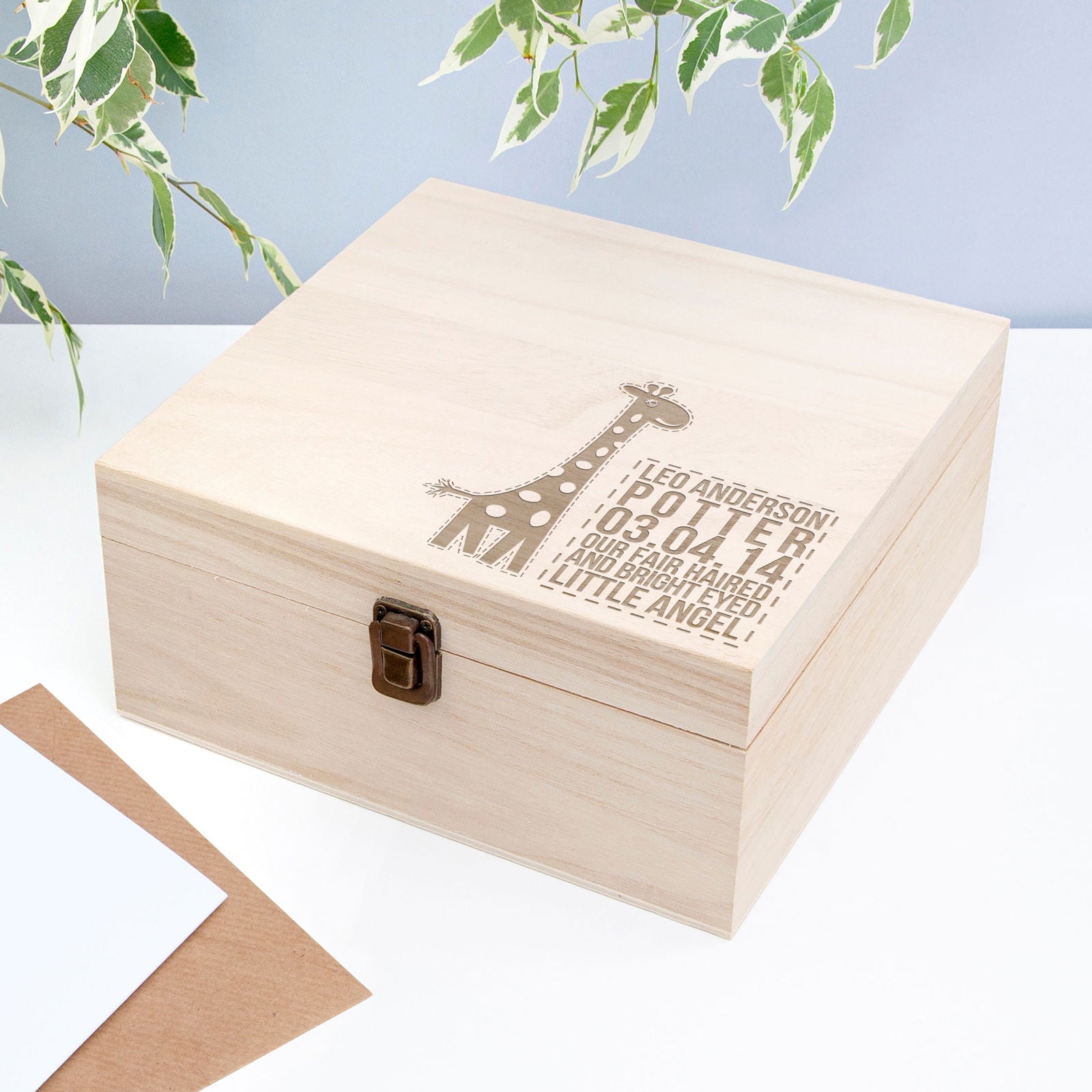 Personalised Baby Giraffe Keepsake Box - Lovesakes