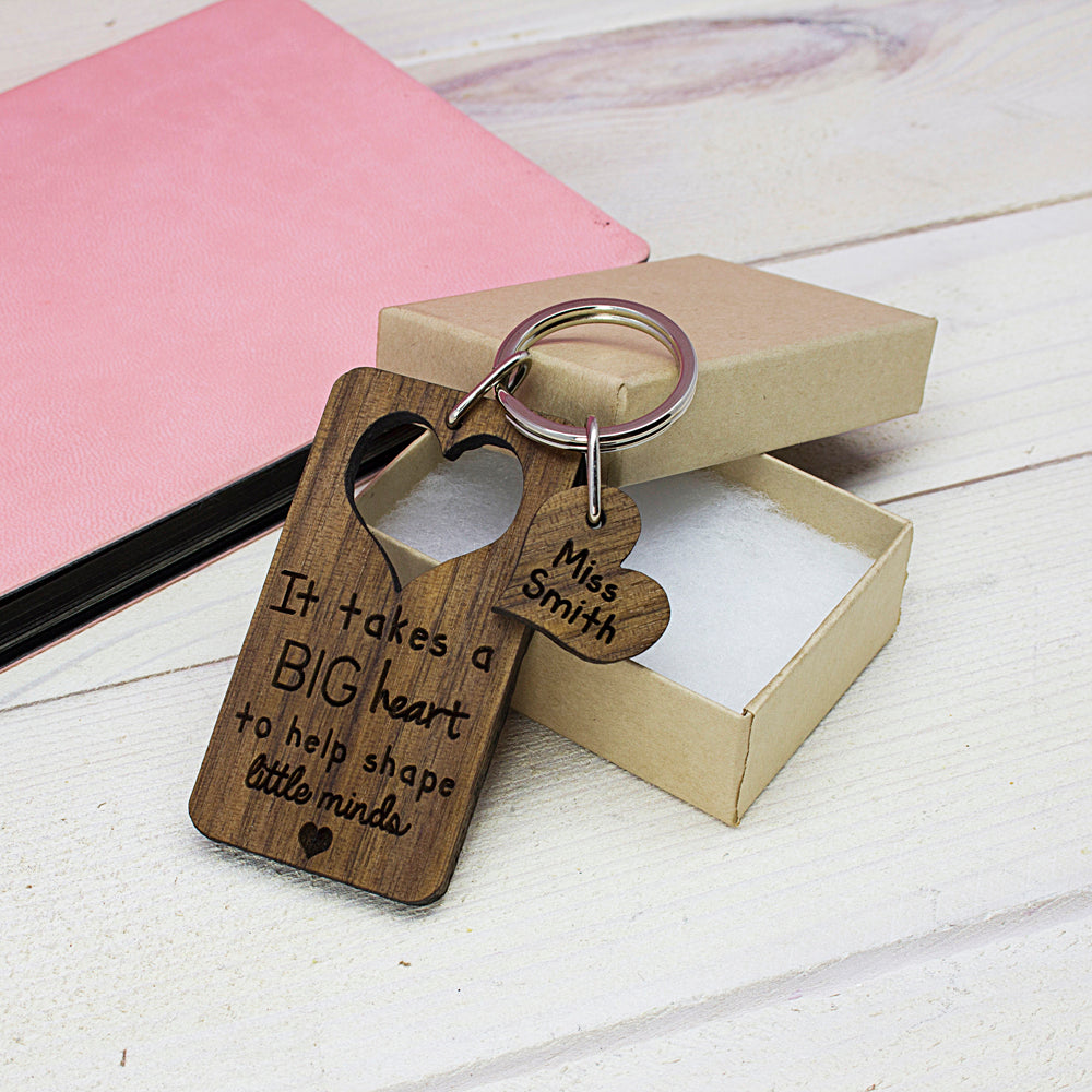 It Takes A Big Heart To Shape Little Minds Personalized Teachers Keyring - GiftsofaKind