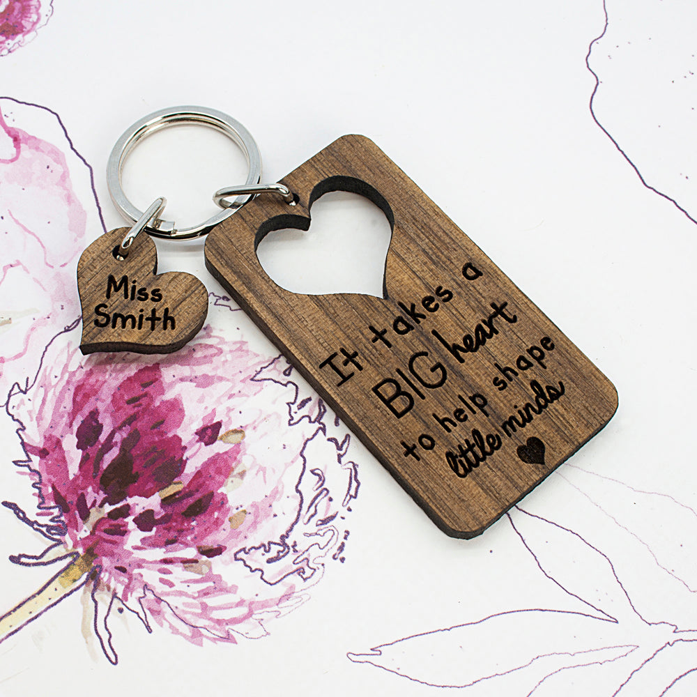 It Takes A Big Heart To Shape Little Minds Personalized Teachers Keyring - GiftsofaKind